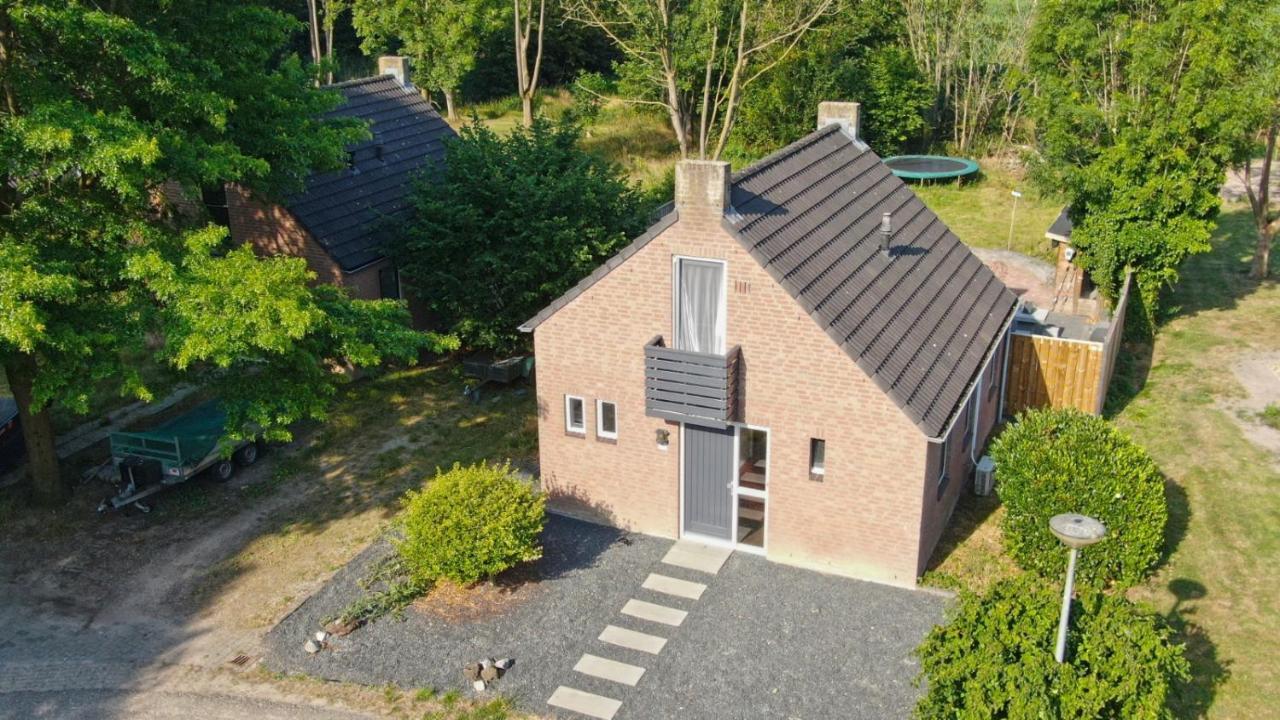 Recreatiewoning Maas En Waal 191 Ewijk Exterior foto
